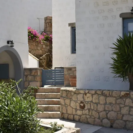 Patmos Cute Seafront Escape For 3 *